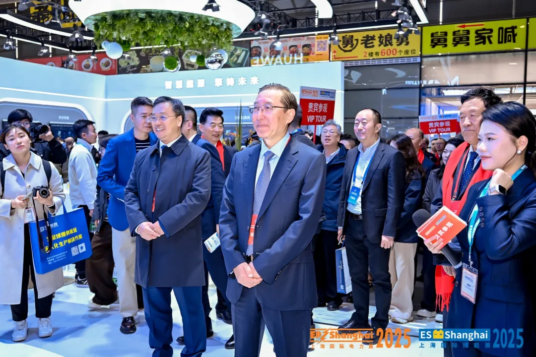 ia_900000035.jpg ia_900000035.jpg