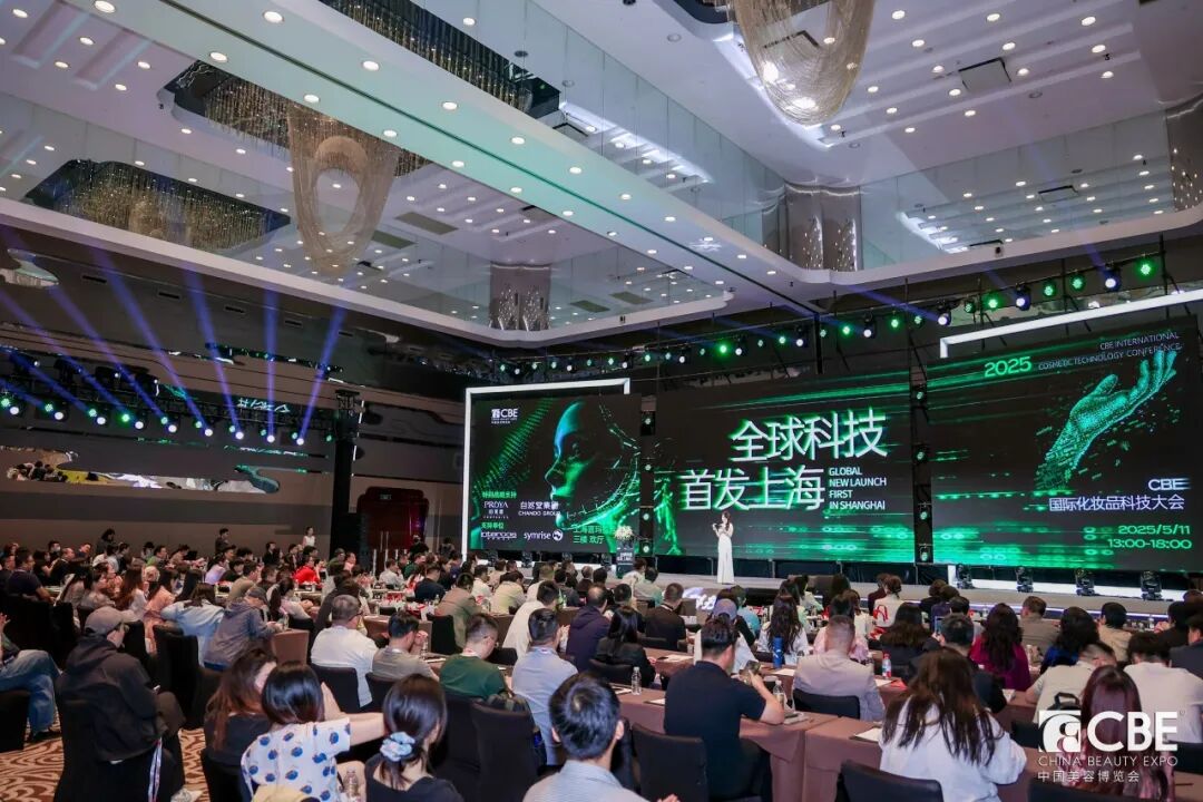 ia_1500001811.jpg ia_1500001811.jpg