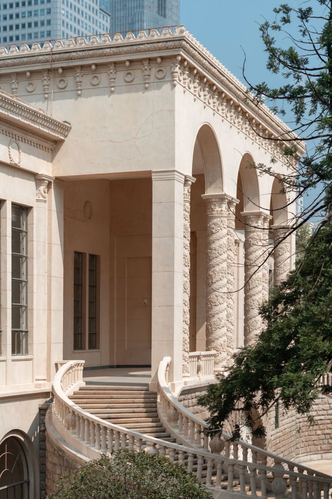 ia_900001563.jpg ia_900001563.jpg