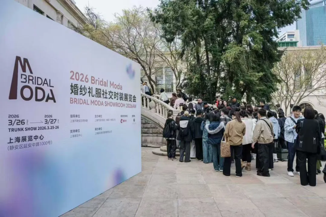 ia_100000001.jpg ia_100000001.jpg