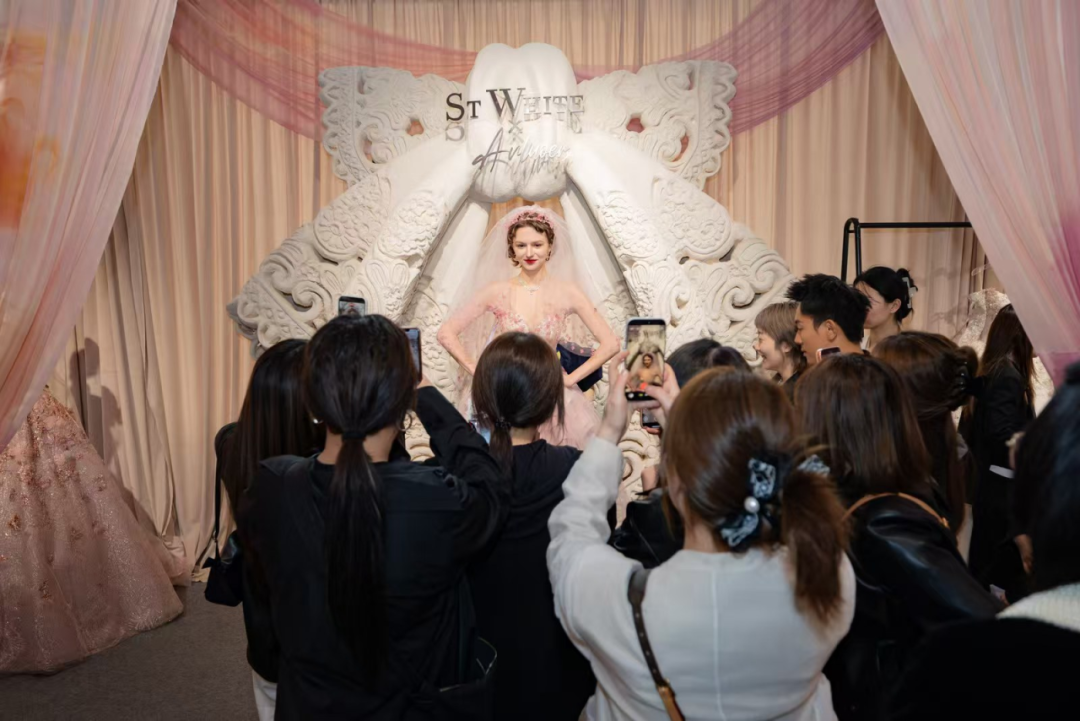 ia_100001488.jpg ia_100001488.jpg