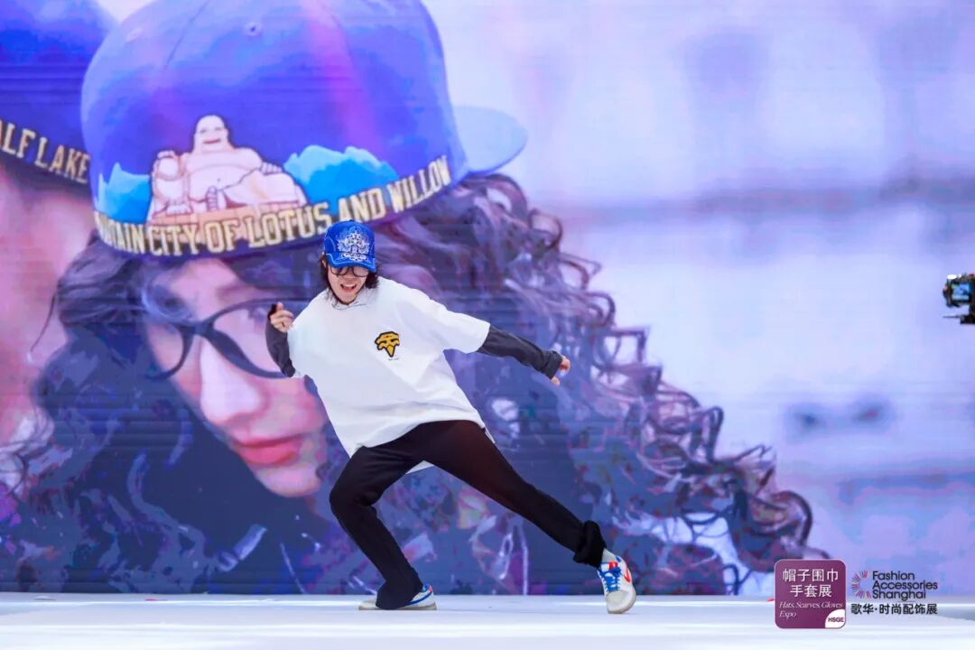 ia_1100001870.jpg
