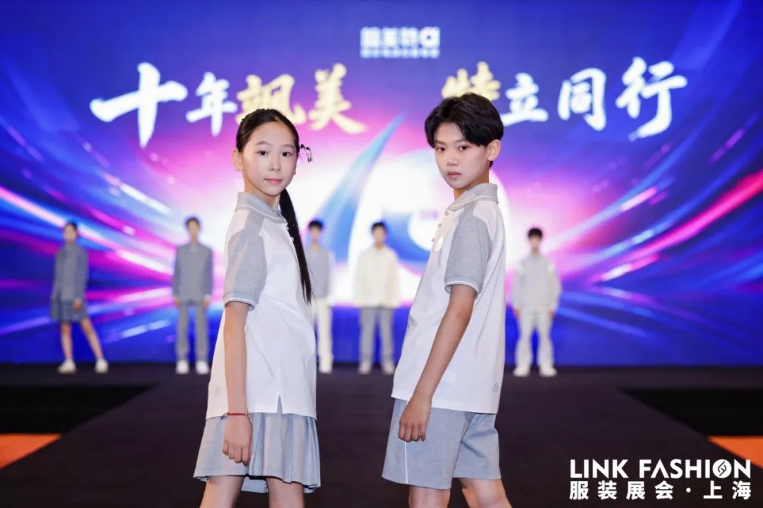 ia_100000002642.jpg