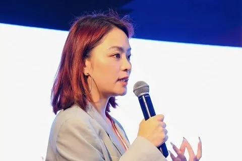 ia_300000232.jpg ia_300000232.jpg