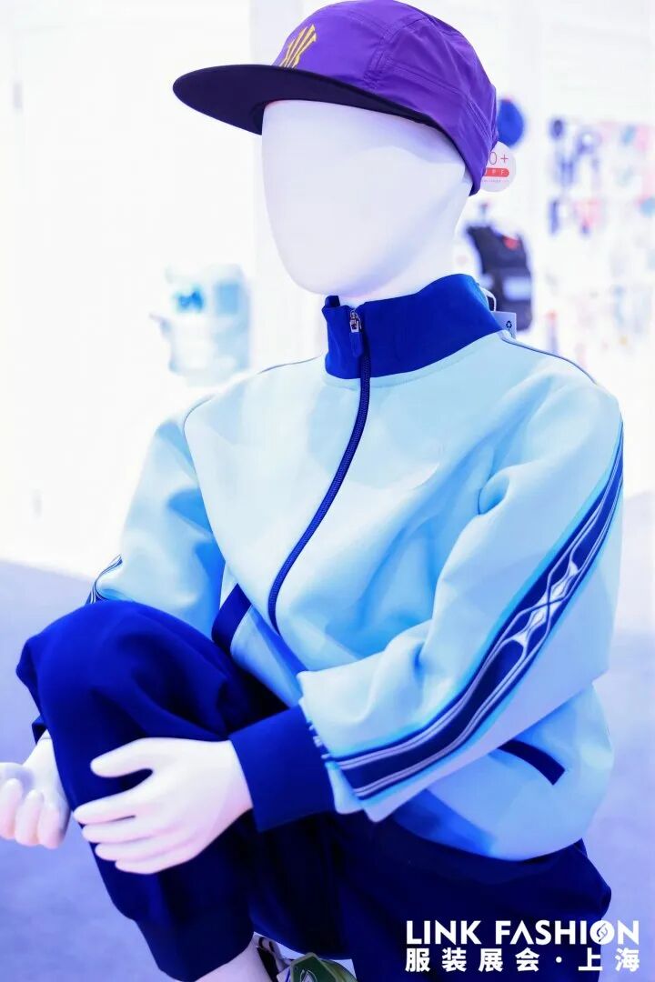 ia_300002772.jpg ia_300002772.jpg