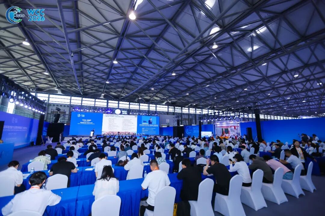 ia_1300001416.jpg