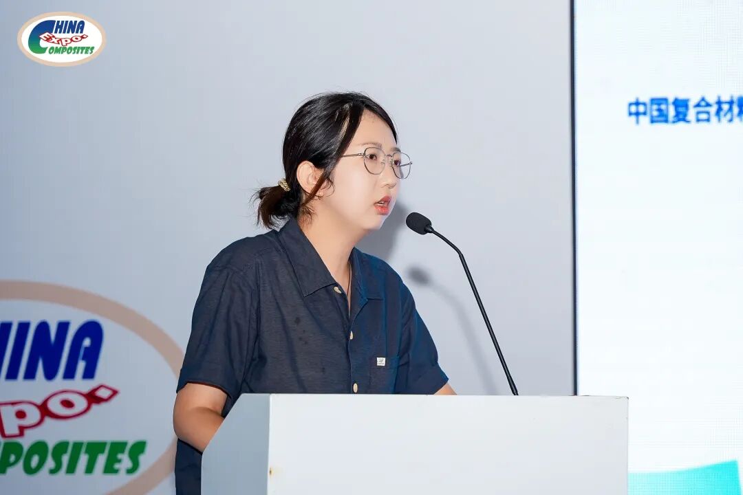 ia_7900001551.jpg