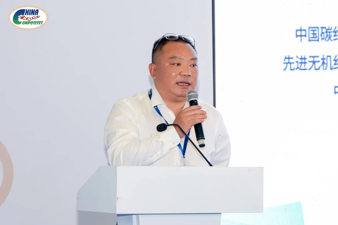 ia_7900001558.jpg