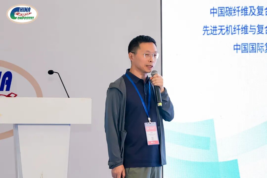 ia_7900001557.jpg