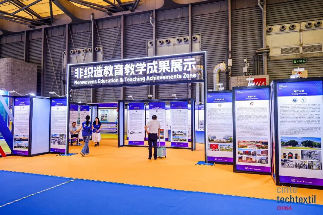 ia_9700001914.jpg
